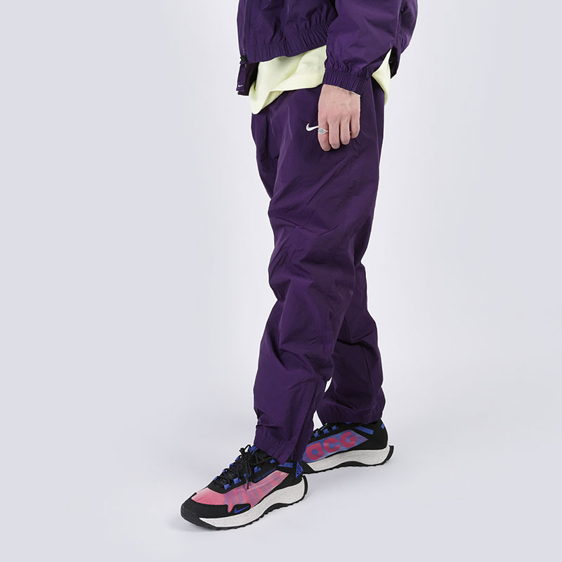 мужские фиолетовые брюки Nike Tracksuit Bottoms CD6544-525 - цена, описание, фото 1